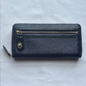 Long Textured Wallet Navy Blue GUC